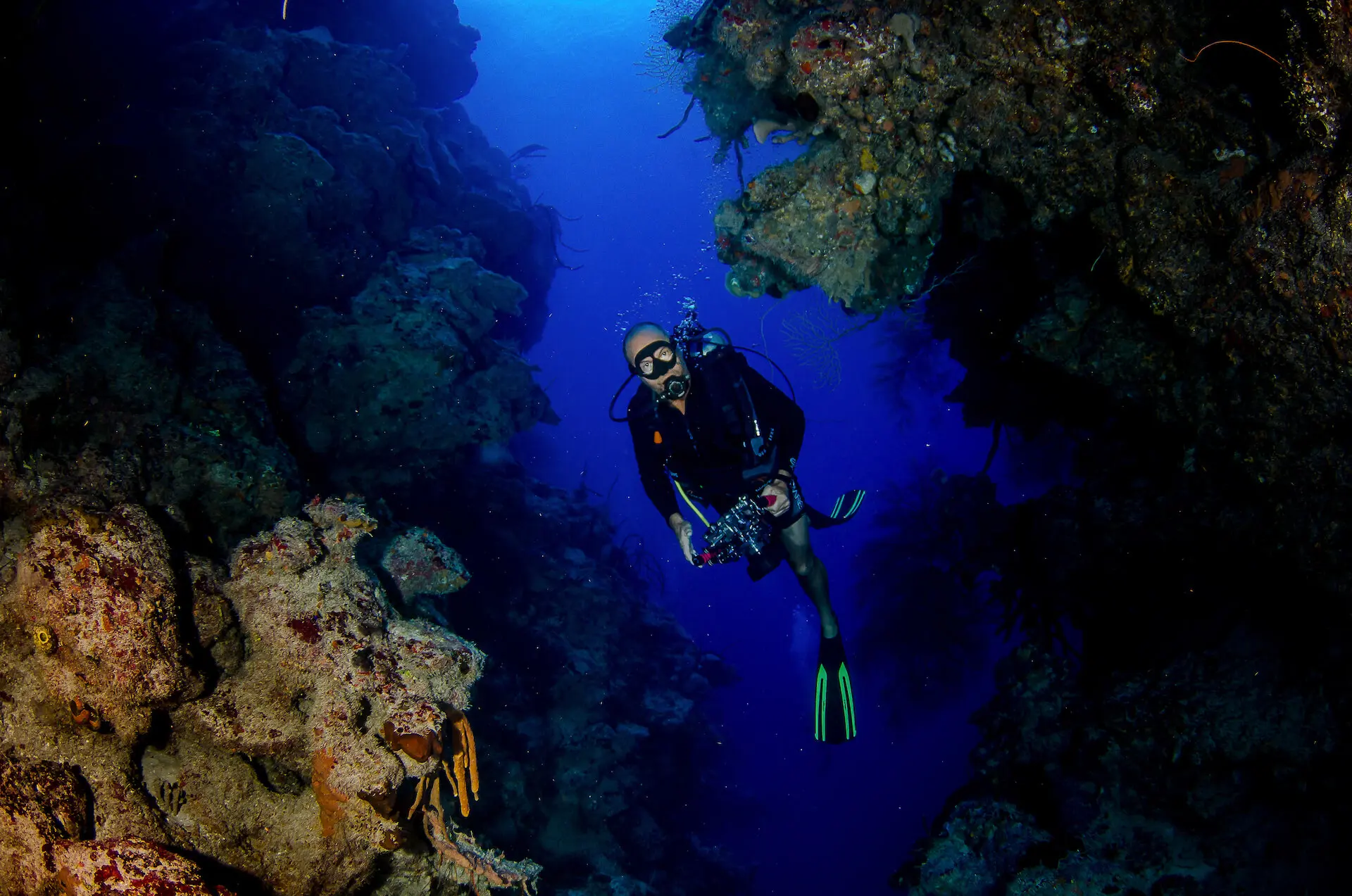 PADI Deep Diver Specialty Course in Grand Cayman Tortuga Divers